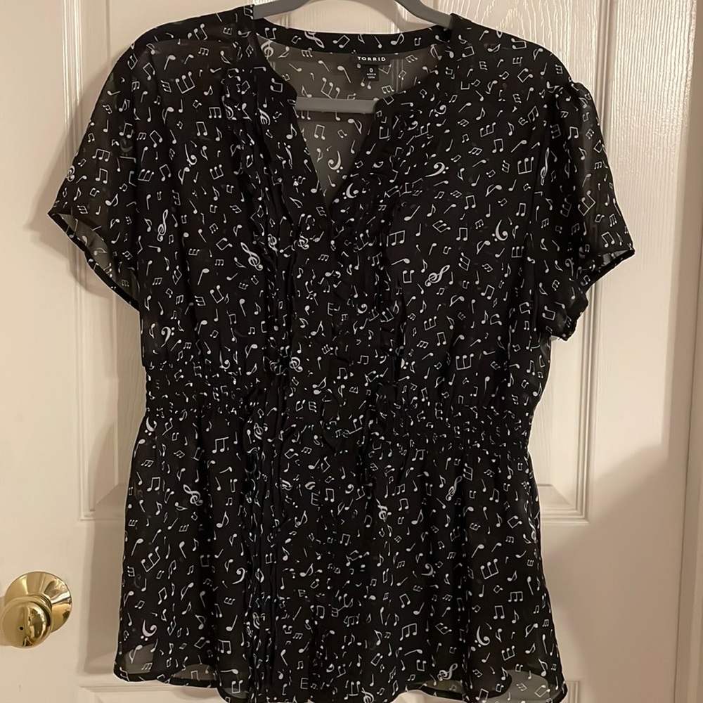 Black Torrid top